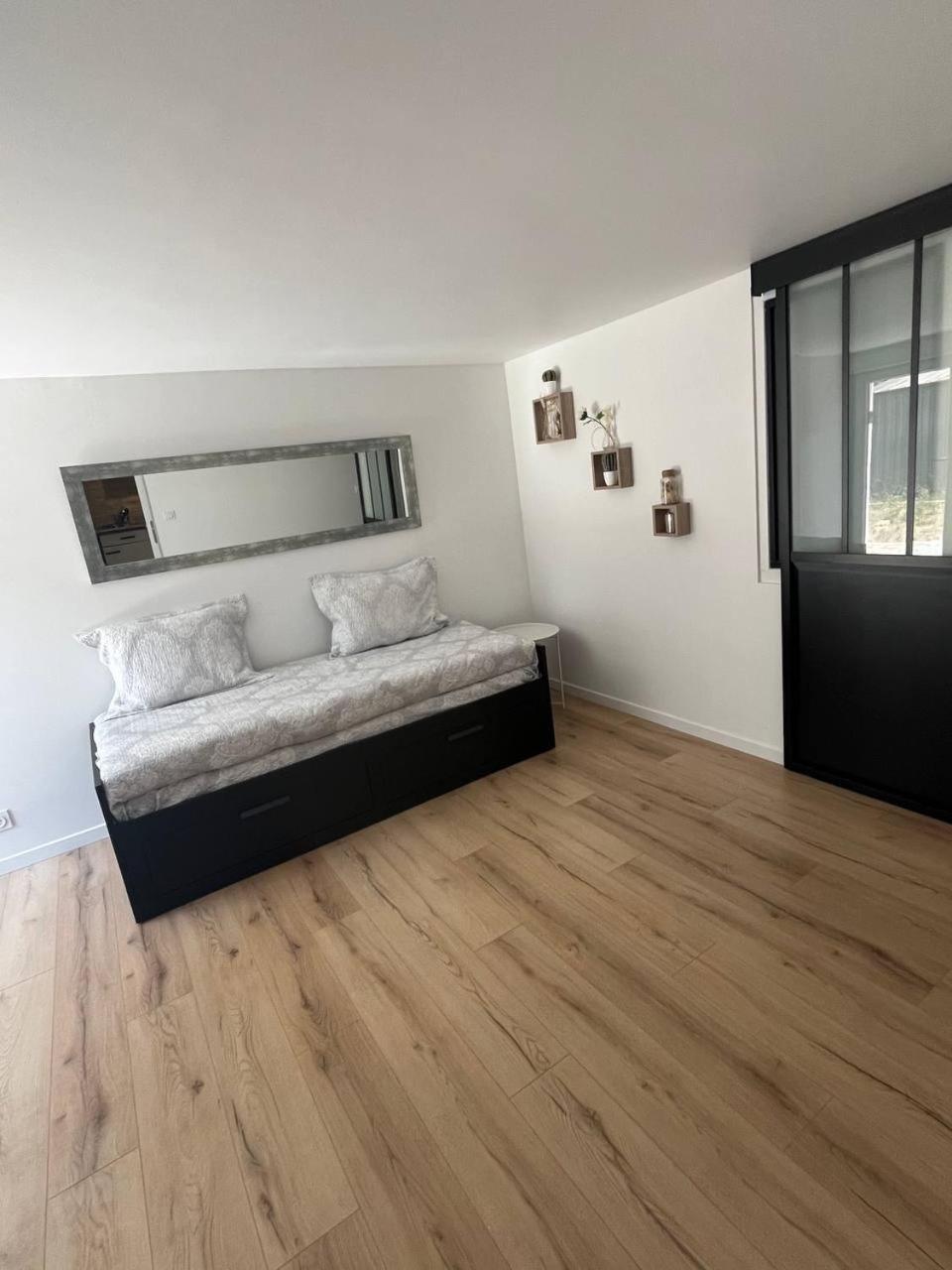Charmant Et Confortable Appartement 나르본 외부 사진