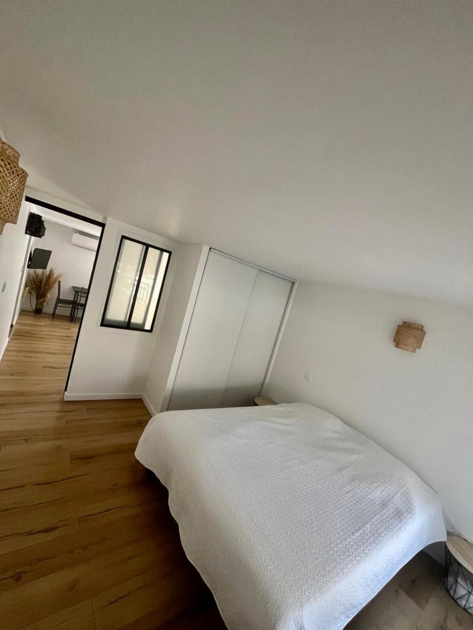 Charmant Et Confortable Appartement 나르본 외부 사진