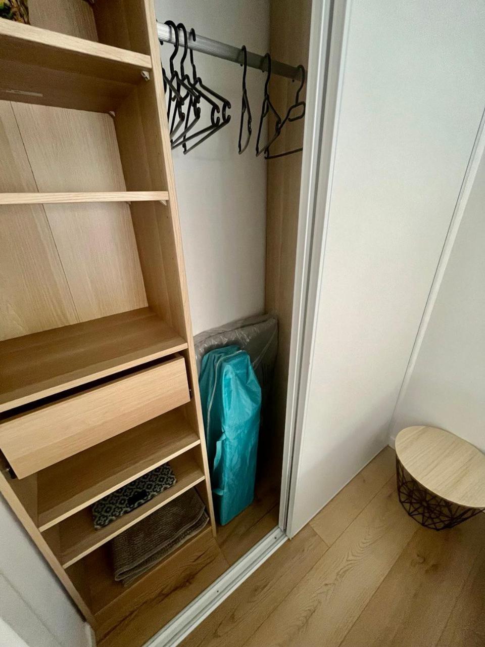 Charmant Et Confortable Appartement 나르본 외부 사진